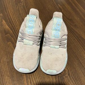 Adidas Cloudfoam Sneakers – Toddler Size 10 – Beige/Mint